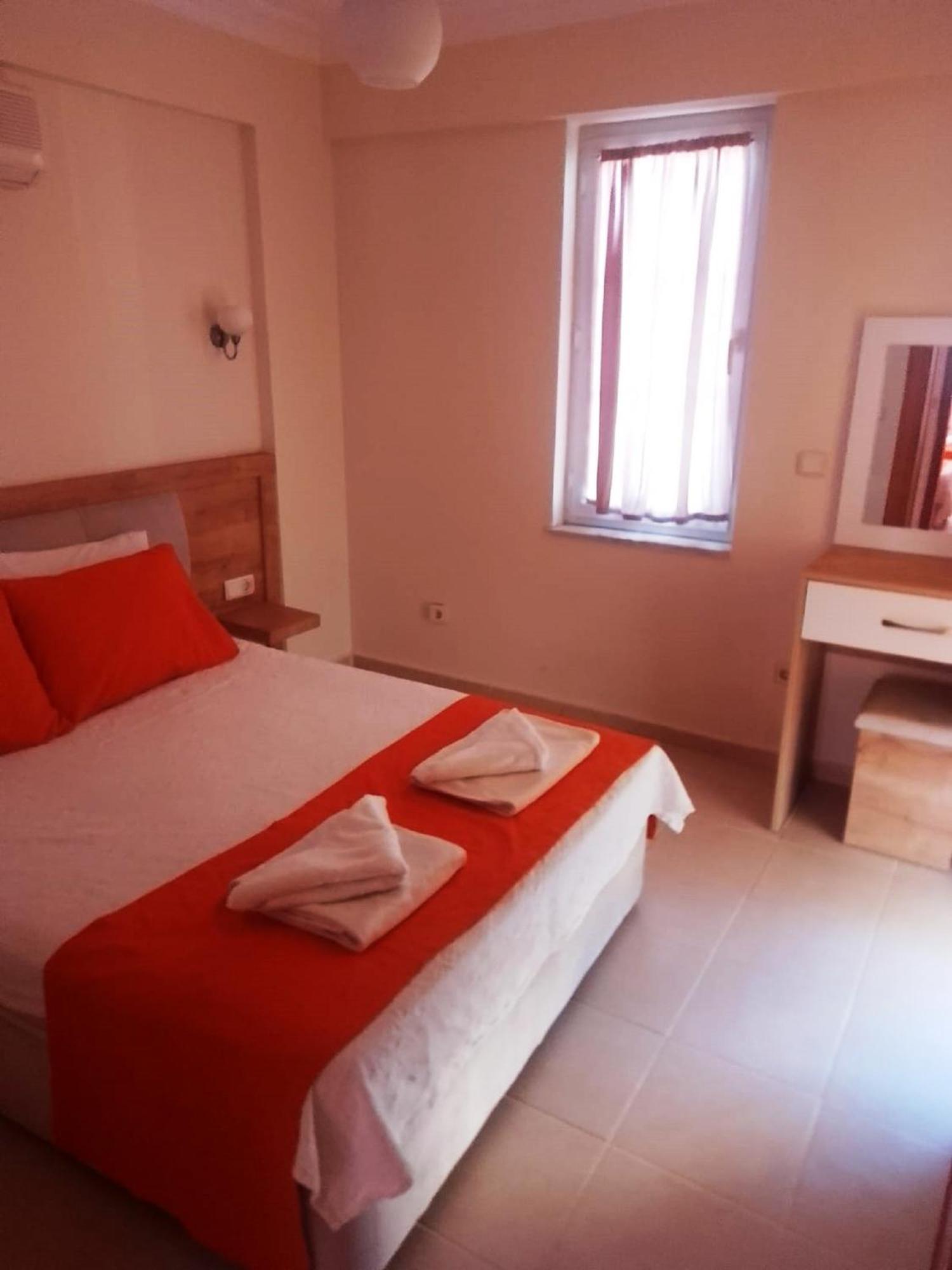 Tayfun Apart Hotel Öludeniz Exteriör bild